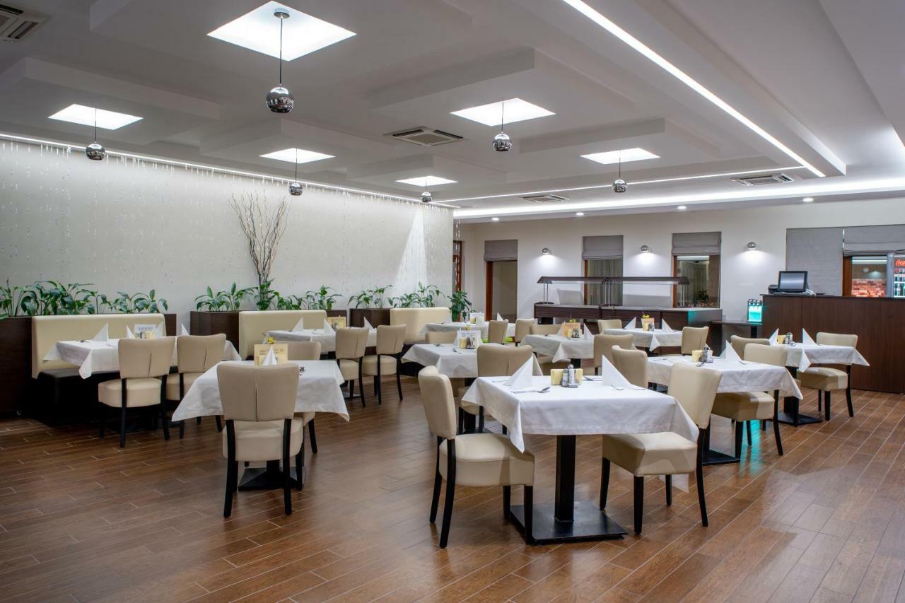 Bed and Breakfast Doresz Wellness Panzio Ujhartyan Екстер'єр фото